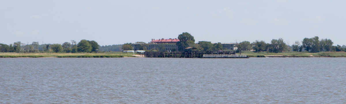 Arriving at Pea Patch Island